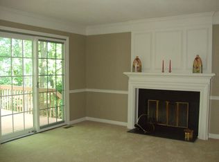 104 Drywood Pl, Cary, NC 27513