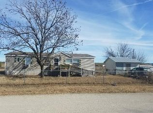 114 Beck St, Florence, TX 76527