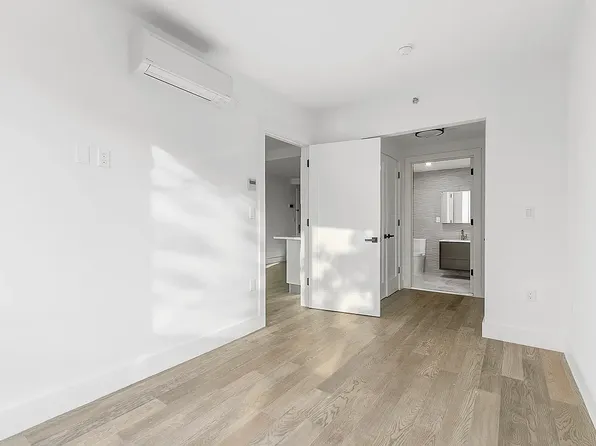 1673 Ocean Avenue image 3 of 7