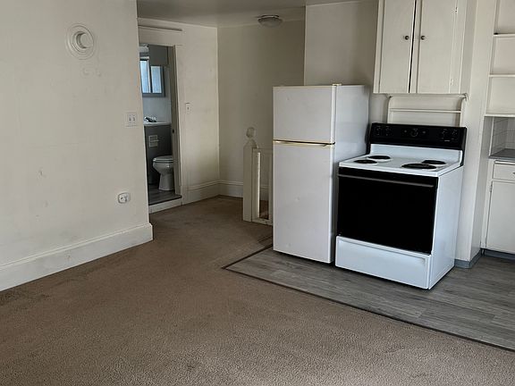 3rd image of 601 E 3rd Ave #2