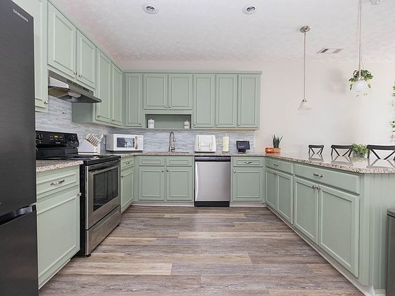 4th image of 5418 Glenview Dr