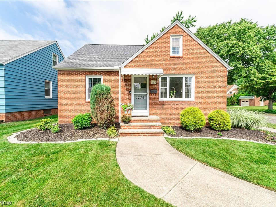 1st image of 1376 Parkview Dr