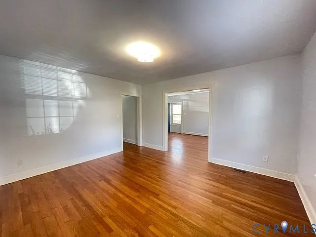15352 Binns Rd — Photo 32