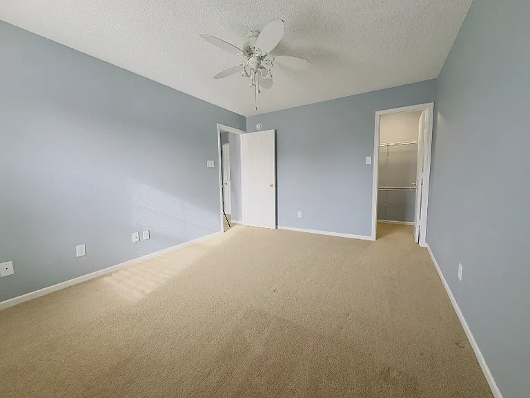 9894 Orange Blossom Trl — Photo 18
