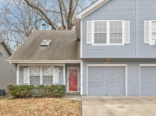 15813 E 20th St S, Independence, MO 64050