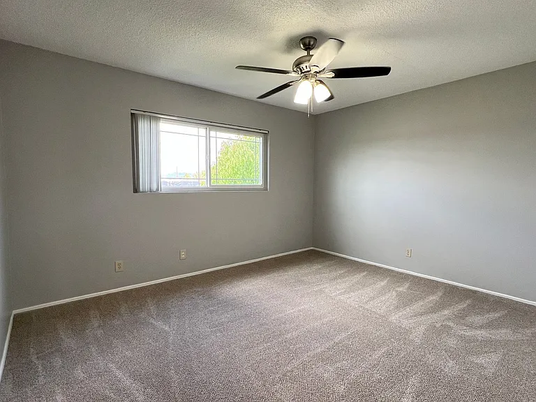 110 W. Renette Ave. — Photo 13