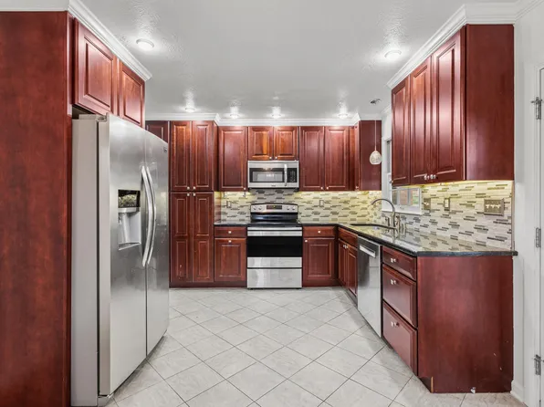 3525 Rocky Hill Ter, Lexington, KY 40517