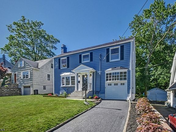 2nd image of 18 Crystal Ave