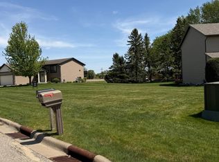 264 Eagle Ln, Zumbrota, MN 55992