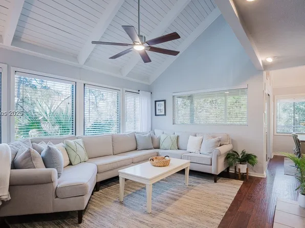 66 Night Heron Ln, Hilton Head Island, SC 29928
