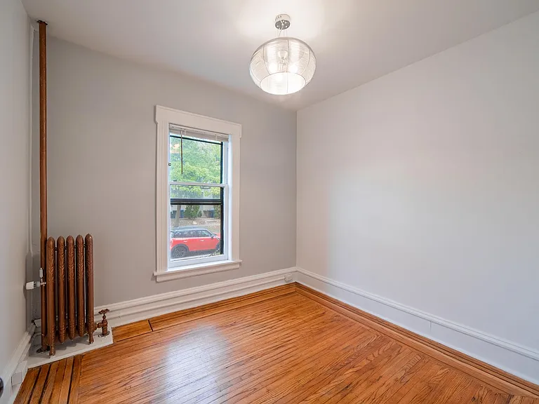 Dover Apartments — Photo 23