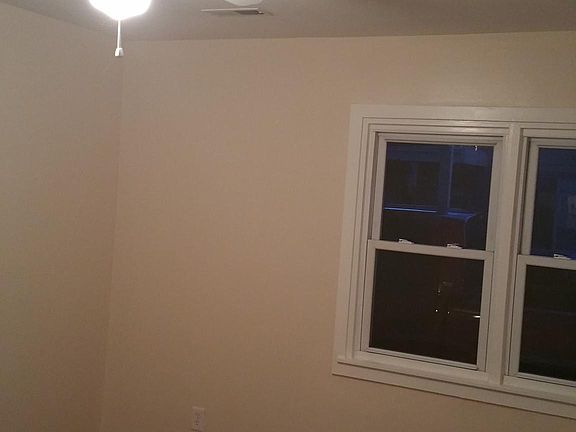 4th image of 660 Bell Ave