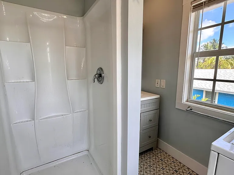 318 S K St #4 — Photo 9