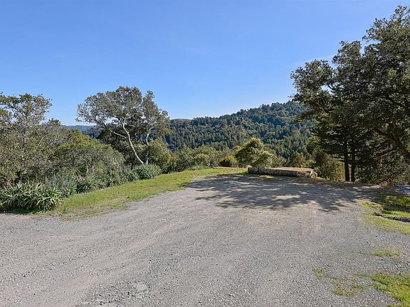 5th image of 501 Tamalpais Ave
