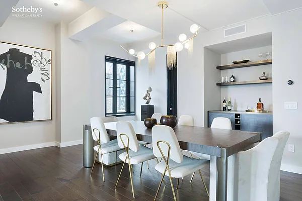 Sold by Sotheby's International Realty | media 4