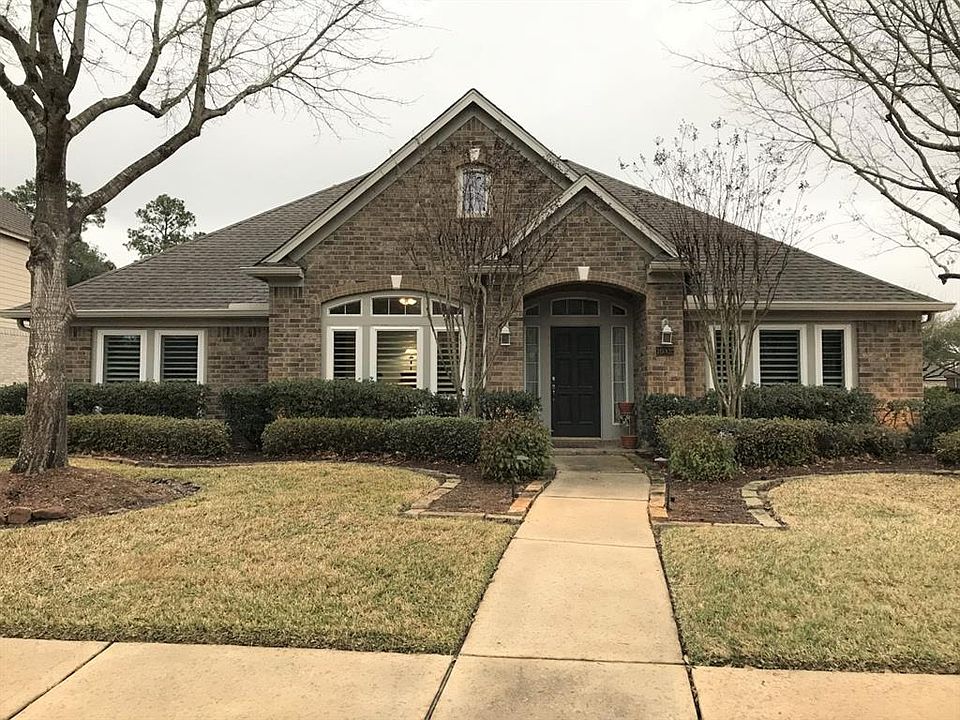 1st image of 16002 Maycrest Ct