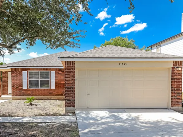 11233 Forest Pass Ct, Live Oak, TX 78233