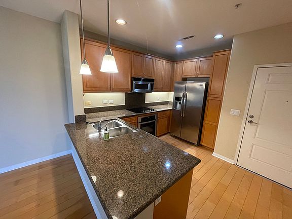 4th image of 3887 Pell Pl Unit 424
