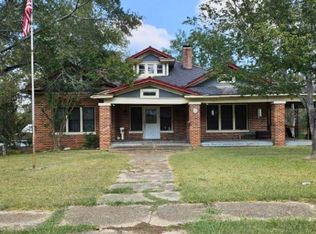 16745 E Main St, Louisville, MS 39339