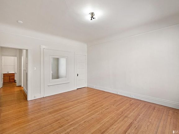 5th image of 1641 Washington St #2