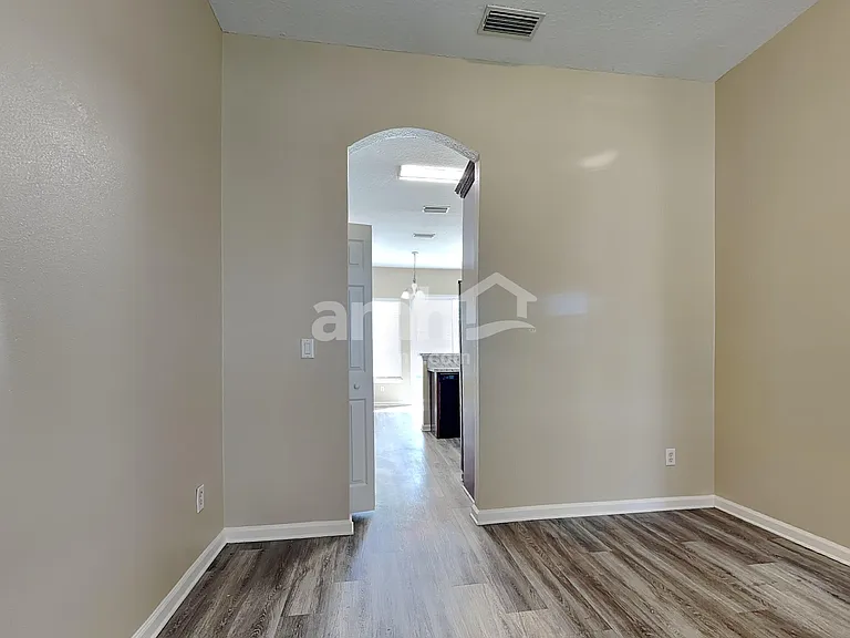 11417 Johnson Creek Cir — Photo 6