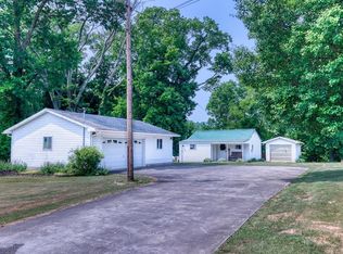 4682 Middle Island Rd, Middlebourne, WV 26149
