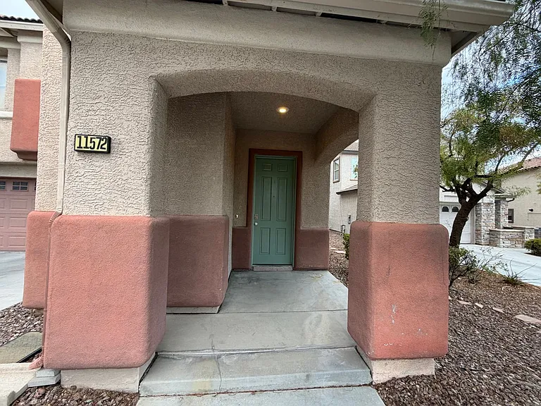 11572 Casa Del Mar Ct — Photo 3