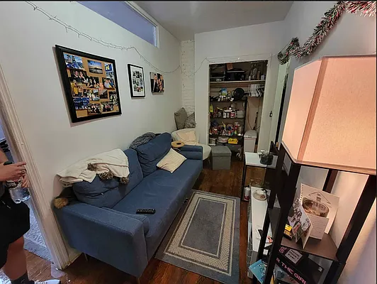 Rented by REAL New York | media 12