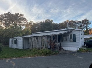 26 Lark Dr, Chicopee, MA 01020