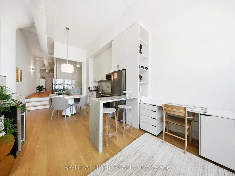 155 Dalhousie St #1011 — Photo 14