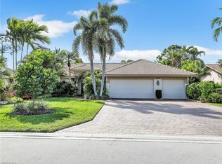 471 Ibis Way, Naples, FL 34110