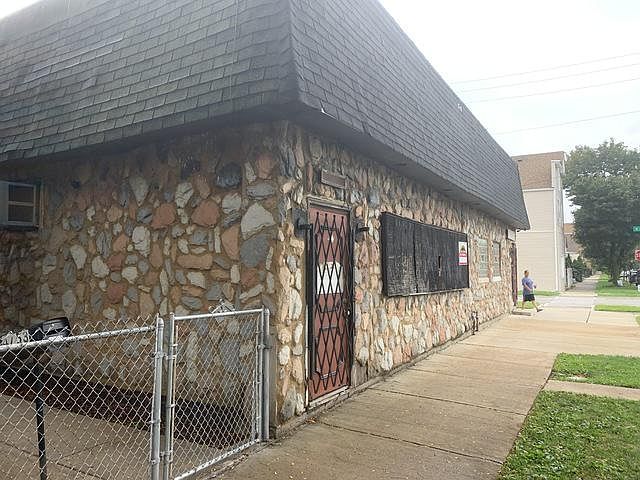 1st image of 4759 S Hoyne Ave