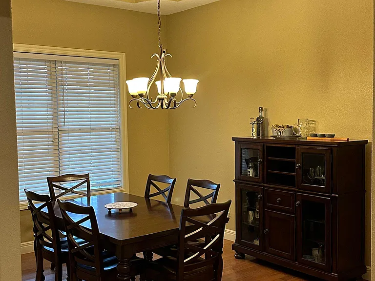 1357 N Vintage Ave — Photo 9