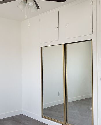 4th image of 136 W 99th St #136