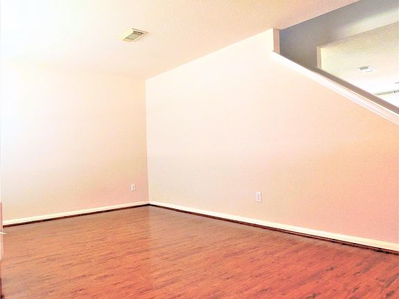 3rd image of 3606 Samuel Adams Ln