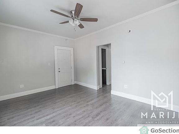 4th image of 2820 W 8th St APT 21