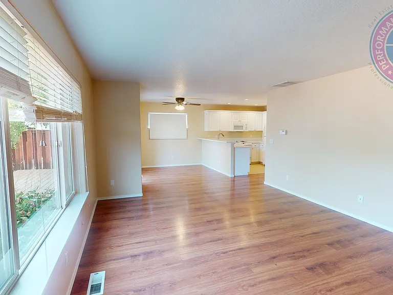 4377 NW Palmbrook Dr — Photo 8