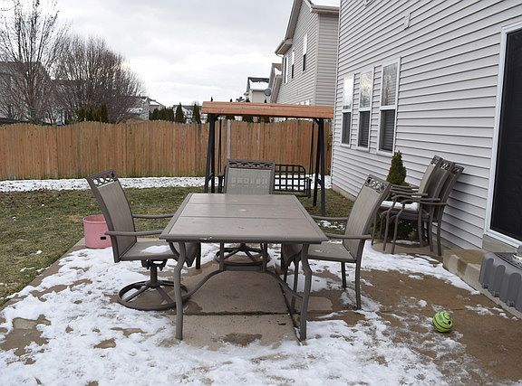5th image of 2606 Sierra Ave
