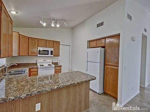 5th image of 9845 W Yukon Dr