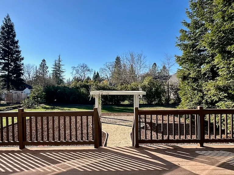 17874 Lake Forest Dr — Photo 14