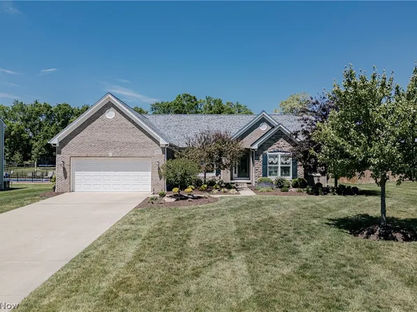 5423 Charleston Dr, Valley City, OH 44280