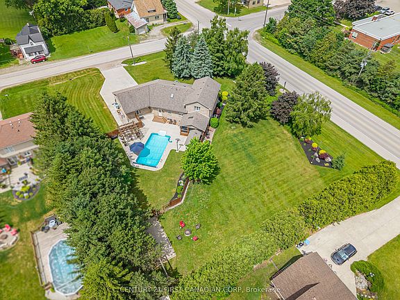 2nd image of 35922 Lieury Rd