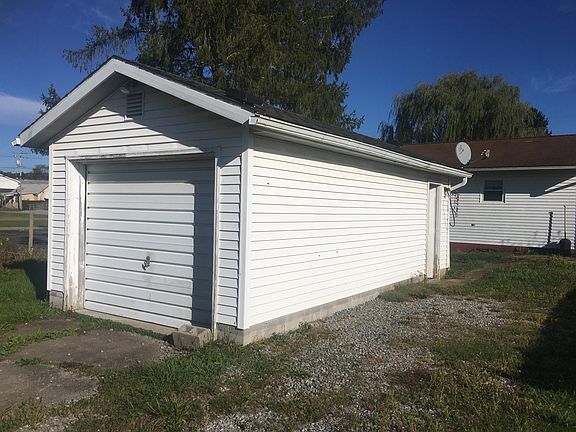 2nd image of 145 Wood St