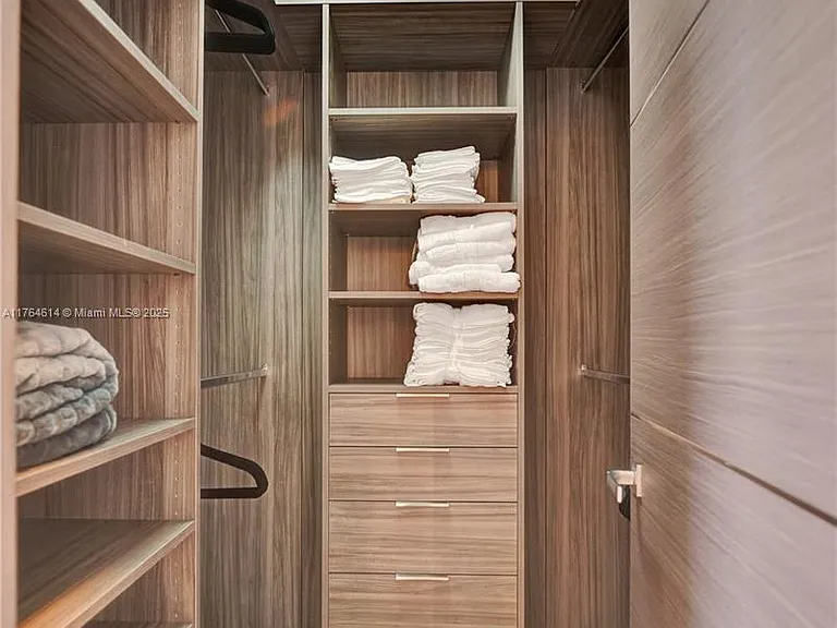 4001 S Ocean Dr #16P — Photo 11