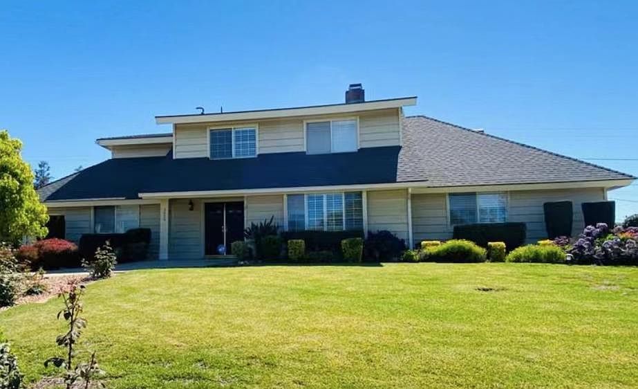 1st image of 3626 Moraine Ave