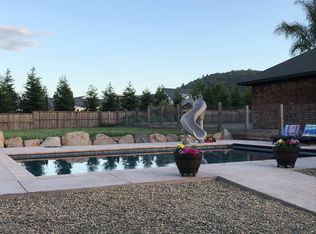 2123 Hoffman Ln, Napa, CA 94558
