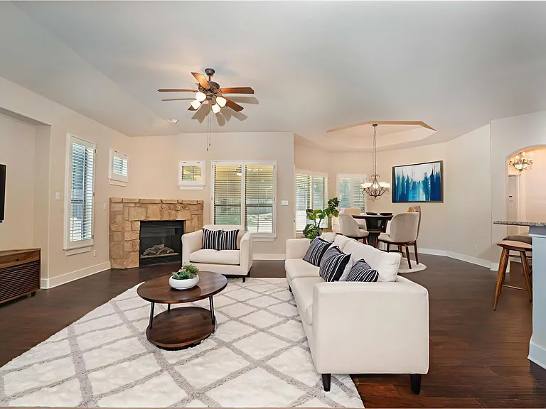 210 Rivulet Ln — Photo 6