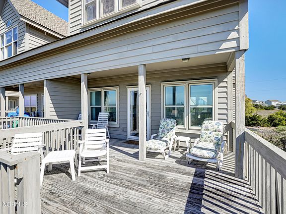 3rd image of 2129 Ocean Blvd #A