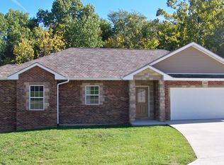 1003 Las Brisas Ct, Jefferson City, MO 65101
