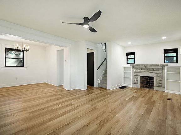4th image of 1333 E 81st St
